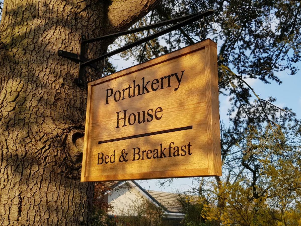 Porthkerry House Bed And Breakfast Little Budworth Ngoại thất bức ảnh